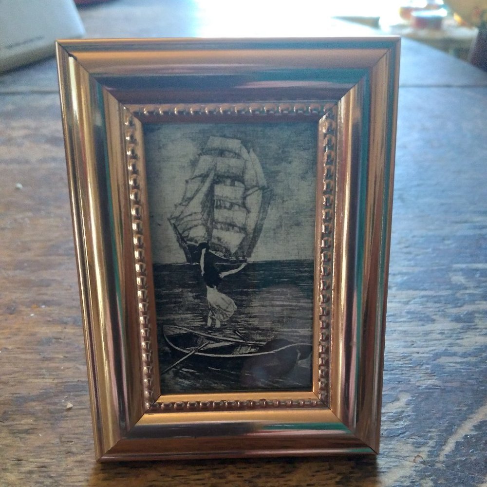 Miniature Photo Reproduction - "Stranded at Sea" - Picture 2 of 2